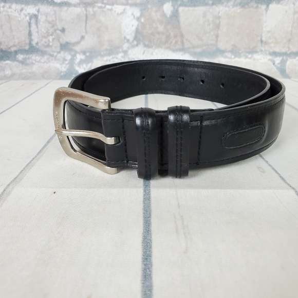 Columbia Black Leather Belt - Picture 7 of 11